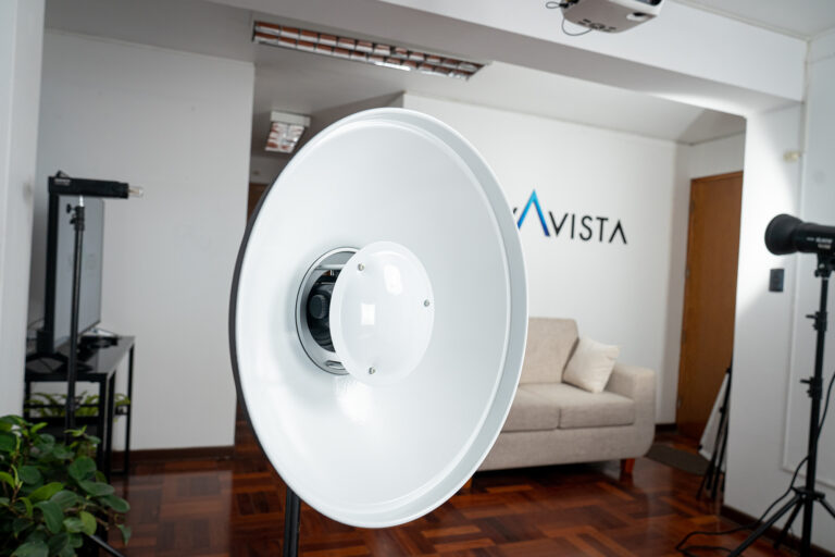 BEAUTY DISH CON FLASH GODOX AD200 PRO